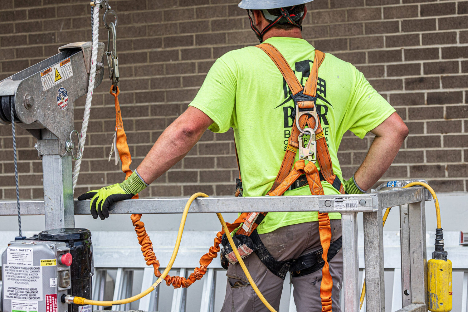 |5 main types of lanyards and how they can be used|5 key parts of using lanyards correctly on the jobsite