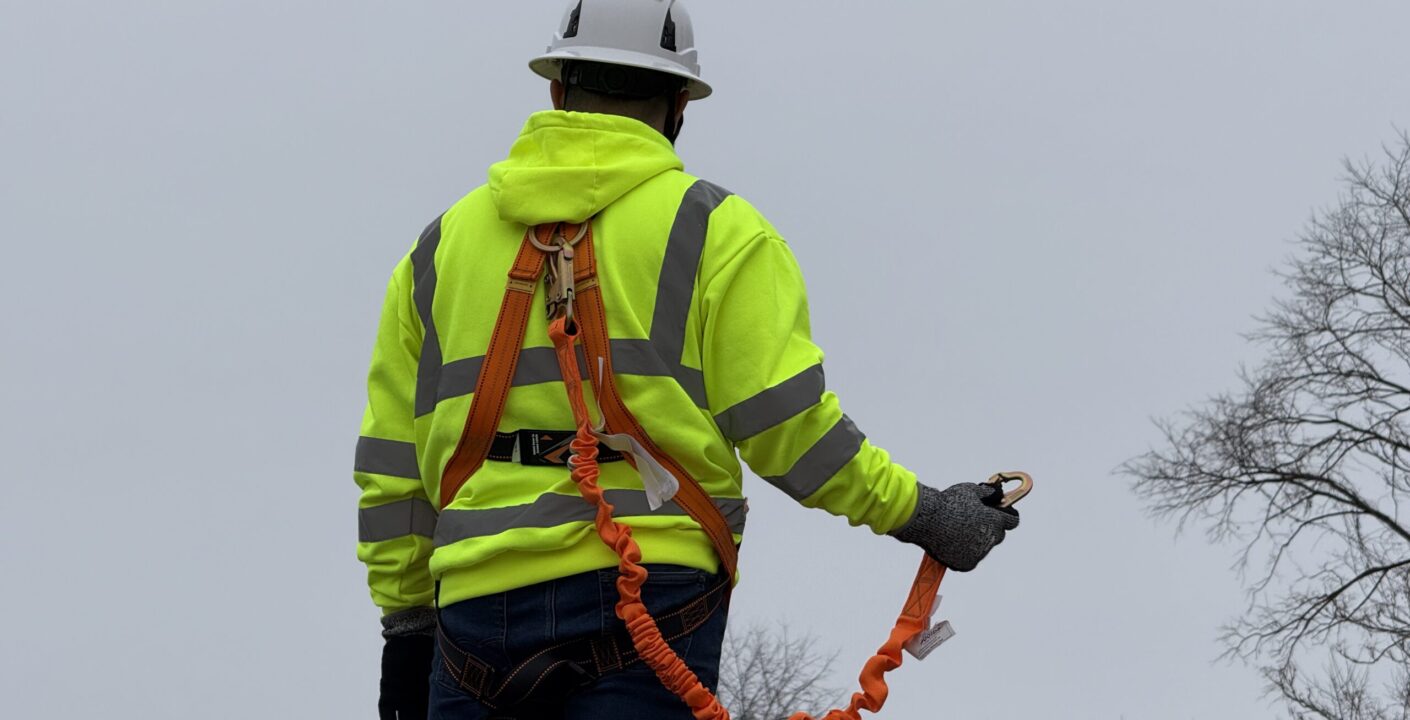 image of man with fall protection